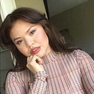 Meet your Posher, Natasha